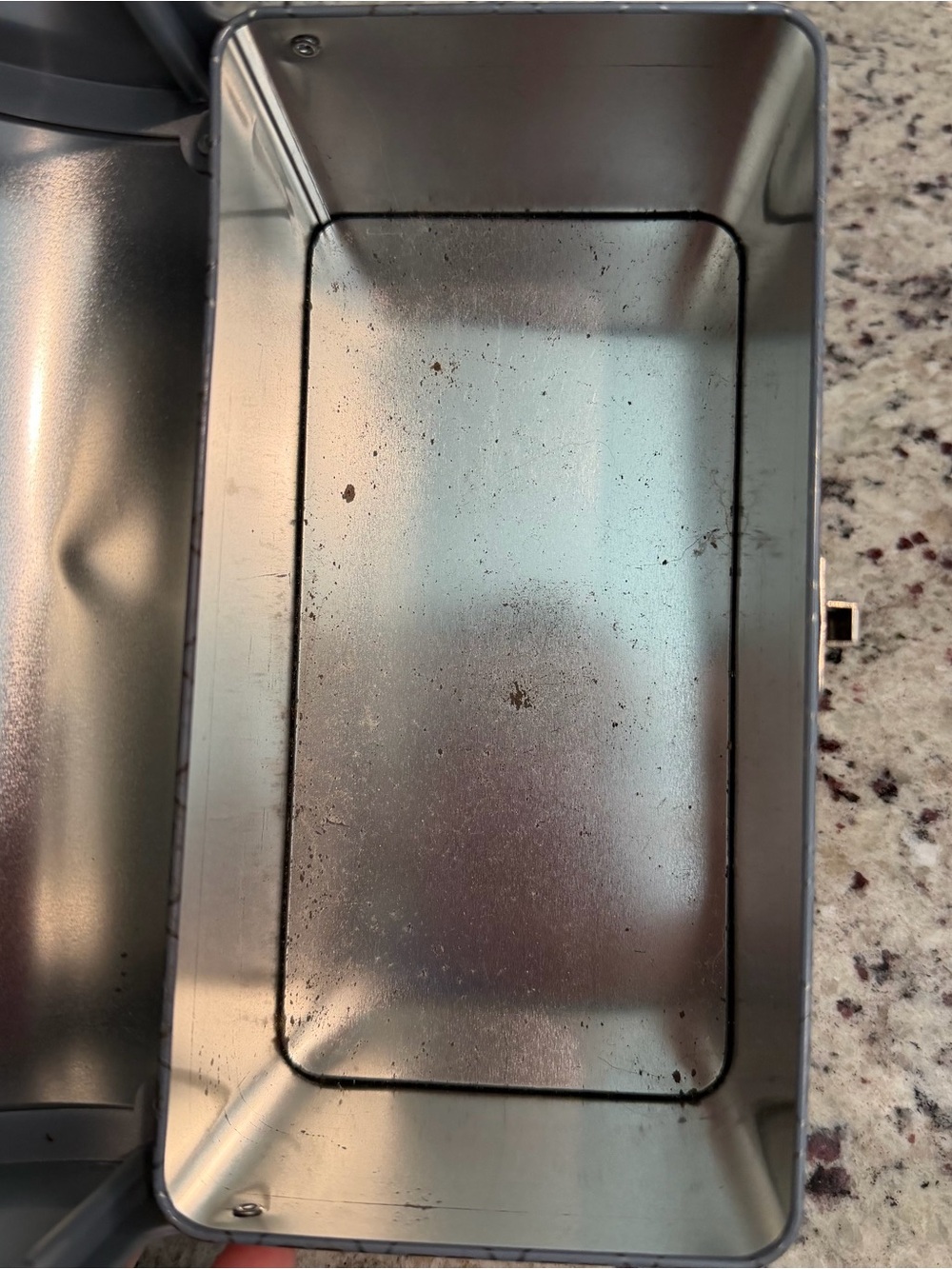 Monsters Inc. “We Scare Because We Care” Scream Team Leader Metal Dome Lunchbox - Picture 9 of 9